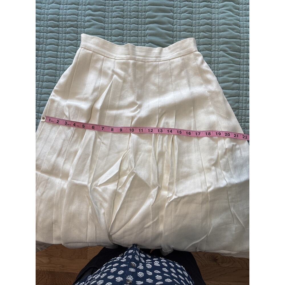 Talbots 10P Cream Vintage Pleated Skirt Tea Length EUC Businesswoman, Formal - Picture 13 of 15